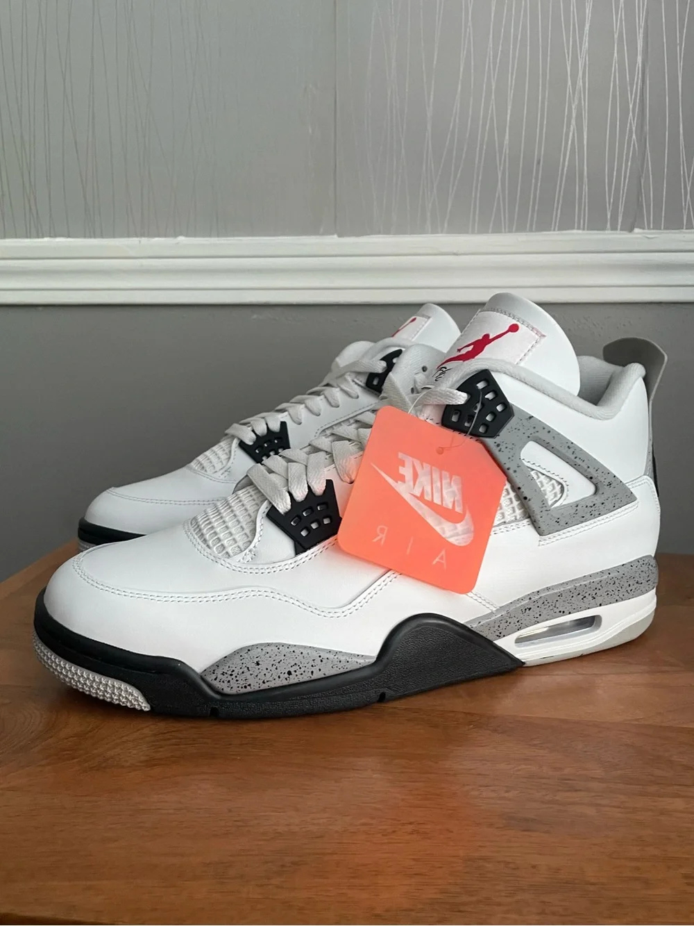 Nike Air Jordan 4 Retro White Cement Summit White Fire Red Men’s Size 13 FV5029-